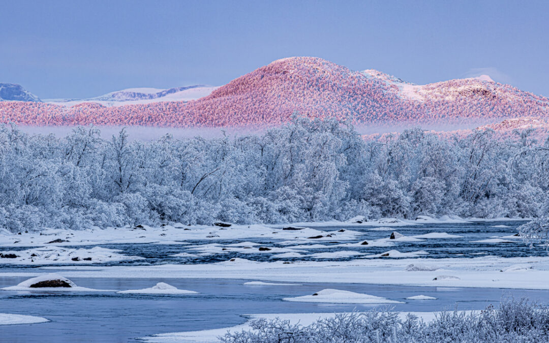 Jyrki Kallio-Kosken valokuvanäyttely ”Kylä tunturissa – yhtä luonnon kanssa” esillä Kuusamossa